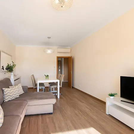 Achard Marina Apartment *